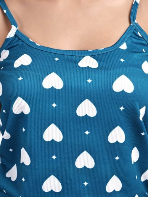 close up heart 1